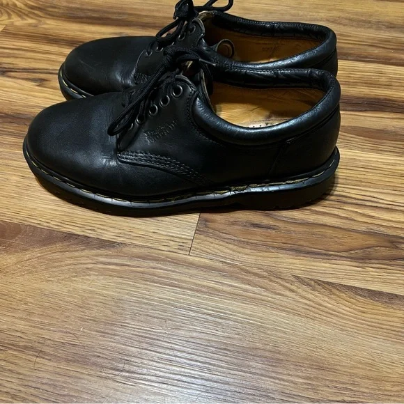 dr marten men size Uk Size 8 Us Size 9 Made In England - Picture 2 of 7